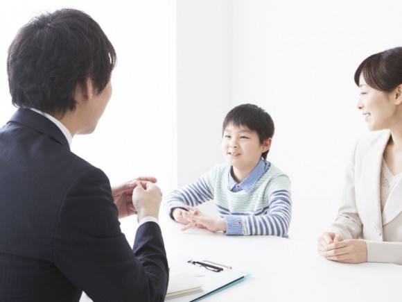 ママのスーツから上履き 子どもの洋服まで いつ どこで買うべき お受験ママたちに聞く 受験ルックのウソ ホント Shinga Farm