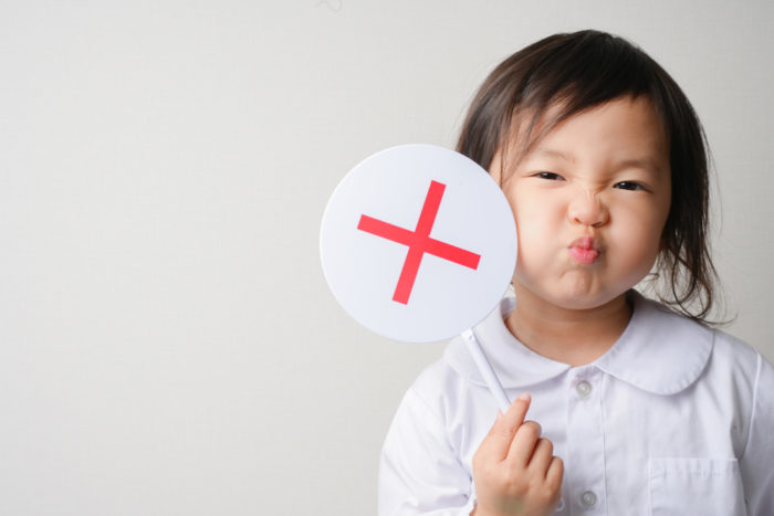 自己主張が強い子どもは自立しやすい?わがままとの違いや対応策を解説